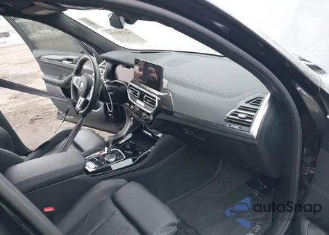 2024 BMW X3 M z USA, uszkodzony, nr VIN 5YM13EC00R9U41079